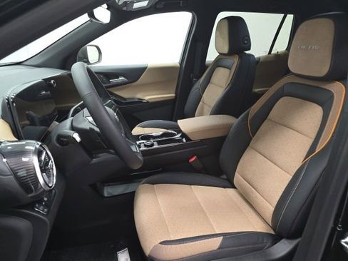 New 2026 Chevrolet Equinox ACTIV w/ Convenience Package III image 21