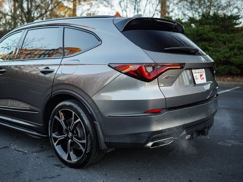 Used 2022 Acura MDX A-Spec image 7