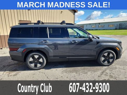 Used 2025 Hyundai Santa Fe SEL image 9