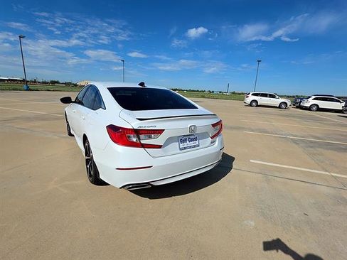 Used 2022 Honda Accord Sport Special Edition image 6