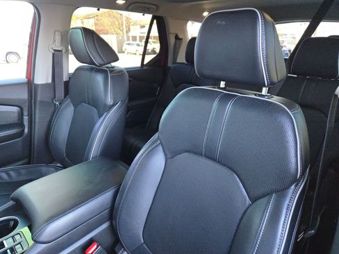 Used 2023 Honda Pilot Elite image 9