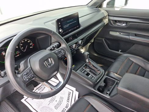 Used 2025 Honda CR-V Sport-L image 4