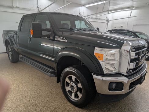 Used 2016 Ford F250 Lariat w/ Lariat Ultimate Package image 5