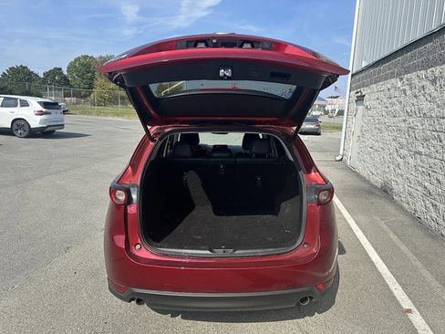 Used 2019 MAZDA CX-5 Touring image 9