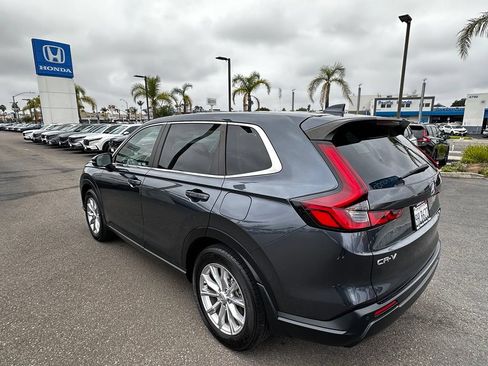 Used 2023 Honda CR-V EX-L image 6