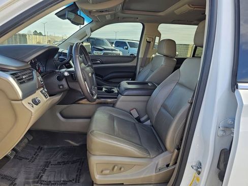 Used 2018 Chevrolet Tahoe LT image 13