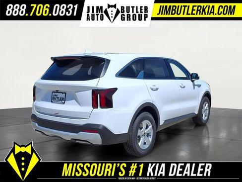 New 2026 Kia Sorento LX FWD image 19