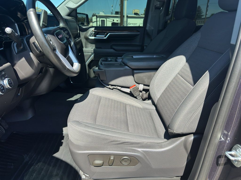 Used 2023 GMC Sierra 1500 Elevation AWD/4WD image 16