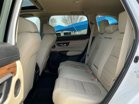 Certified 2022 Honda CR-V Touring image 9