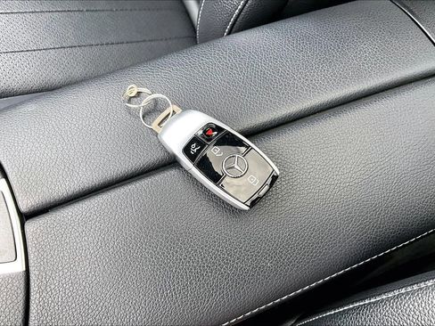 Used 2019 Mercedes-Benz E 450 4MATIC Sedan image 11