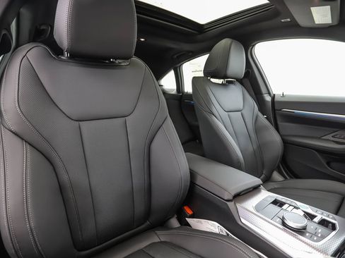 New 2026 BMW i4 xDrive40i w/ Premium Package AWD/4WD image 32