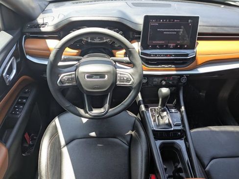 Used 2024 Jeep Compass Limited AWD/4WD image 16