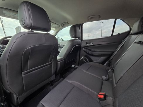Used 2021 Buick Encore GX Select image 28