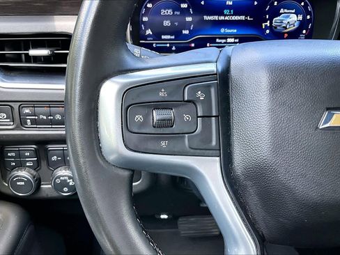 Used 2024 Chevrolet Suburban LT image 21