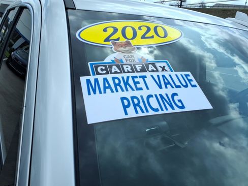 Used 2020 Chevrolet Tahoe LT image 9