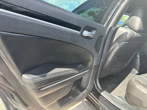 Used 2023 Chrysler 300 S RWD image 20