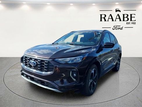 Used 2023 Ford Escape ST-Line Elite w/ Premium Technology Package image 1
