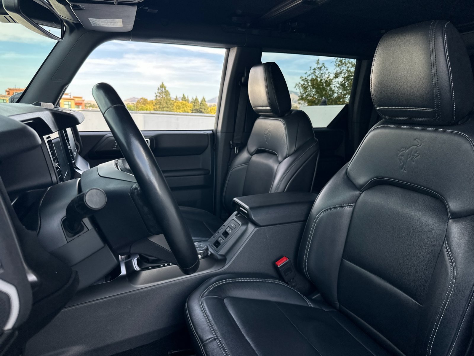 Used 2021 Ford Bronco First Edition AWD/4WD image 6