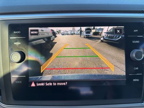 Used 2018 Volkswagen Atlas SE image 29