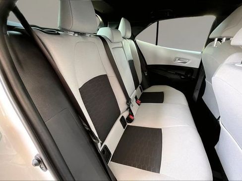 Used 2025 Toyota Corolla SE FWD image 20
