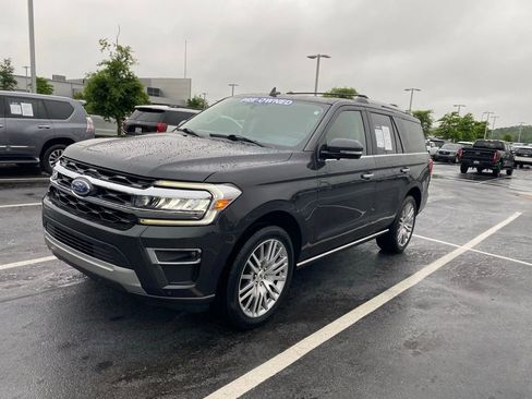 Certified 2024 Ford Expedition Limited AWD/4WD image 3
