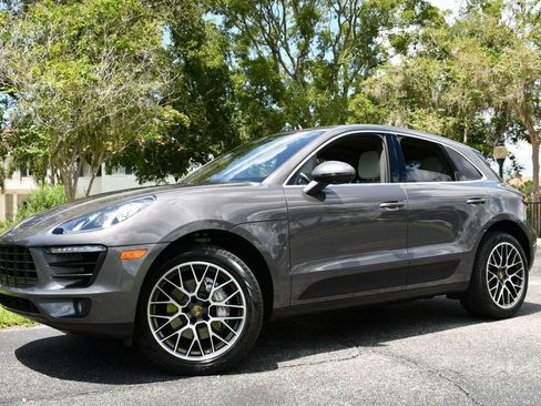 Used 2017 Porsche Macan S image 20