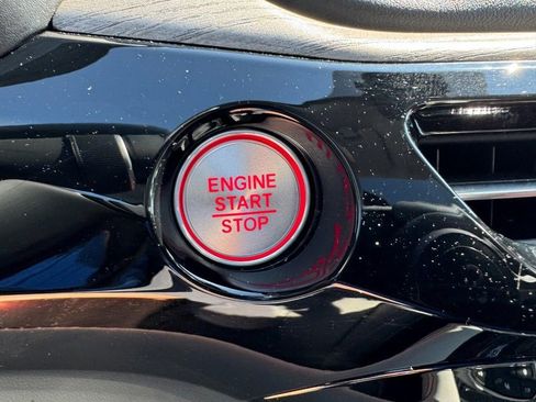 Used 2023 Acura MDX Advance image 24