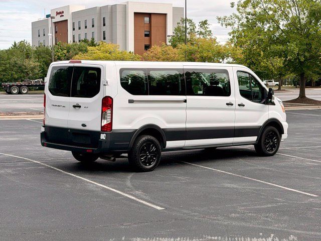 Used 2022 Ford Transit 350 XLT RWD image 8