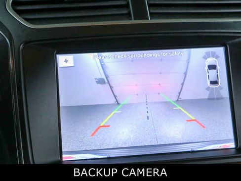 Used 2019 Ford Explorer XLT w/ Equipment Group 202A FWD image 19