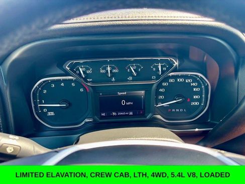 Used 2022 GMC Sierra 1500 Elevation w/ LPO, Elevation Black Package AWD/4WD image 18