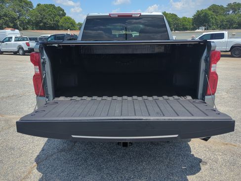 Used 2024 Chevrolet Silverado 1500 RST w/ Rally Edition AWD/4WD image 11