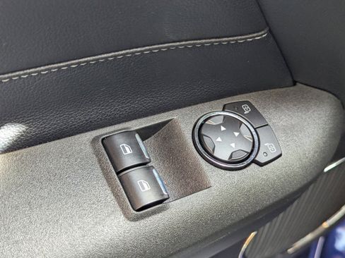 Used 2016 Ford Mustang GT Premium image 24