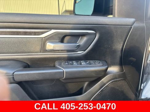 Used 2022 RAM 1500 Big Horn w/ Night Edition AWD/4WD image 8