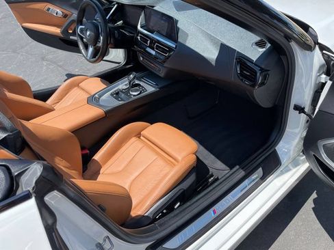 Used 2020 BMW Z4 M40i w/ Driving Assistance Package RWD image 16