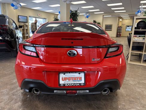 New 2025 Toyota GR86 Premium w/ Performance Package RWD image 7