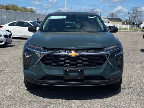 New 2026 Chevrolet Trax LS FWD image 6