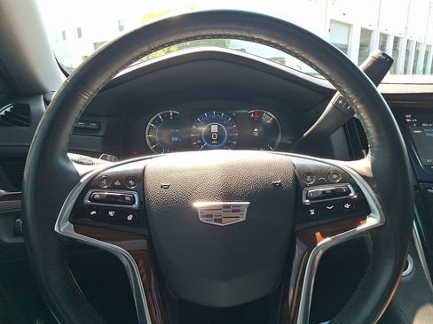 Used 2020 Cadillac Escalade Luxury AWD/4WD image 20
