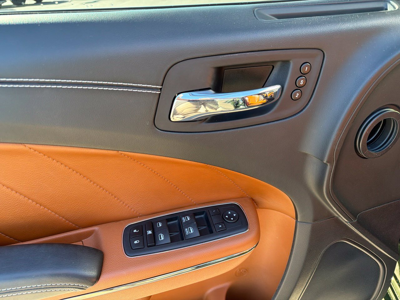 Used 2023 Dodge Charger SRT Hellcat w/ Harman/Kardon Audio Group RWD image 12