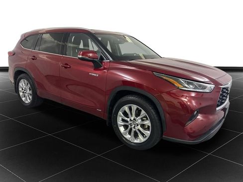 Used 2021 Toyota Highlander Limited AWD/4WD image 7