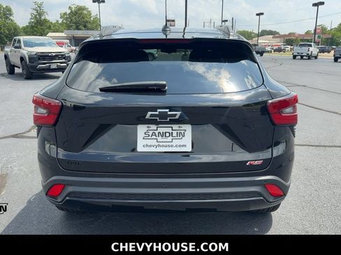 Used 2026 Chevrolet Trax RS w/ Driver Confidence Package FWD image 8