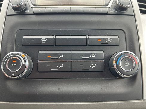 Used 2017 Nissan Frontier SV image 20