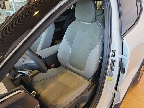 New 2026 Volvo EX30 Plus w/ Climate Package AWD/4WD image 35