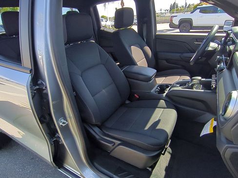 Used 2023 Chevrolet Colorado LT w/ LT Convenience Package II image 27