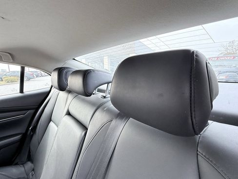 Used 2024 MAZDA MAZDA3 s image 30