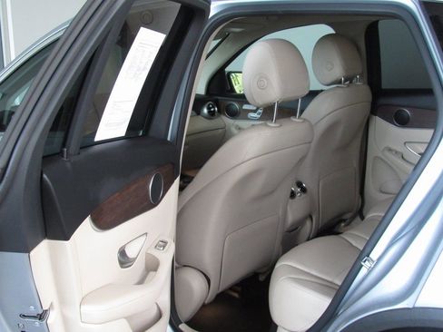 Certified 2022 Mercedes-Benz GLC 300 GLC 300 w/ Premium Package Lite image 12