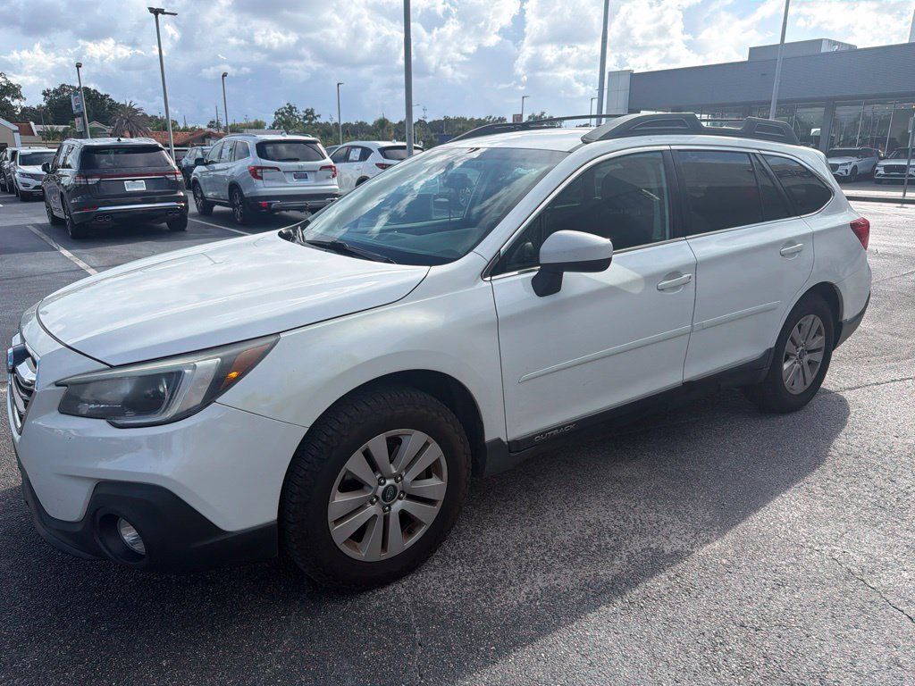 Used 2019 Subaru Outback 2.5i Premium AWD/4WD image 4