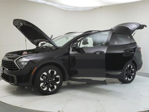 Used 2023 Kia Sportage X-Line image 11