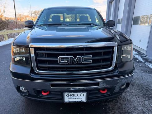 Used 2011 GMC Sierra 1500 W/T image 2