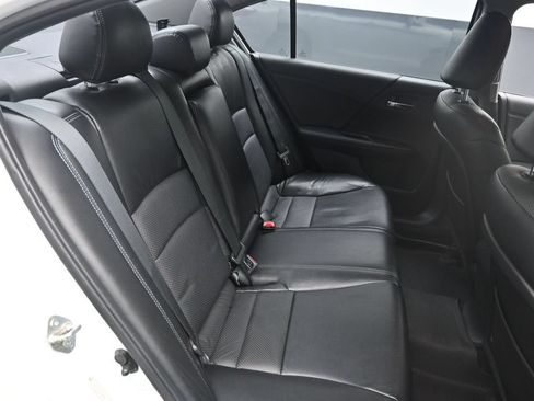 Used 2014 Honda Accord Sport image 24