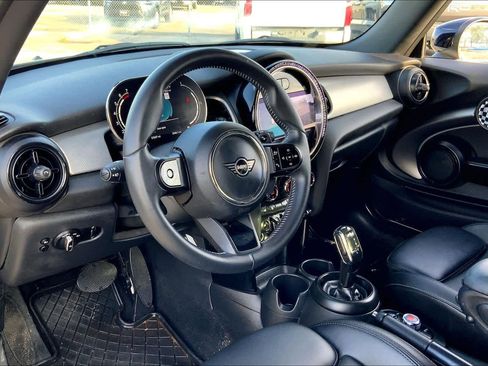 Used 2022 MINI Cooper S image 16